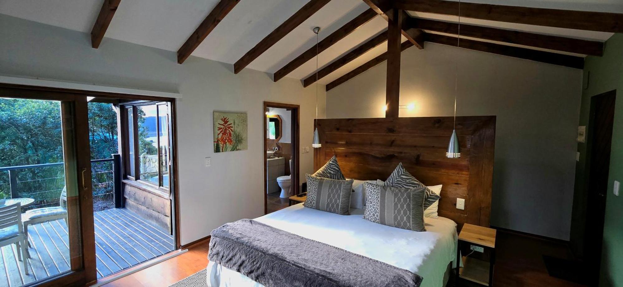 Elephant Hide Of Knysna Guest Lodge Exterior foto