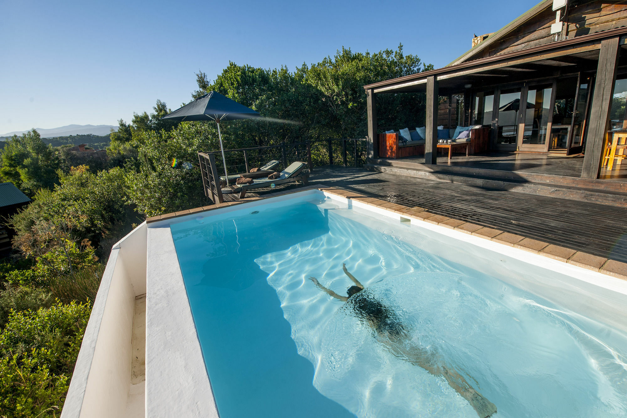 Elephant Hide Of Knysna Guest Lodge Exterior foto